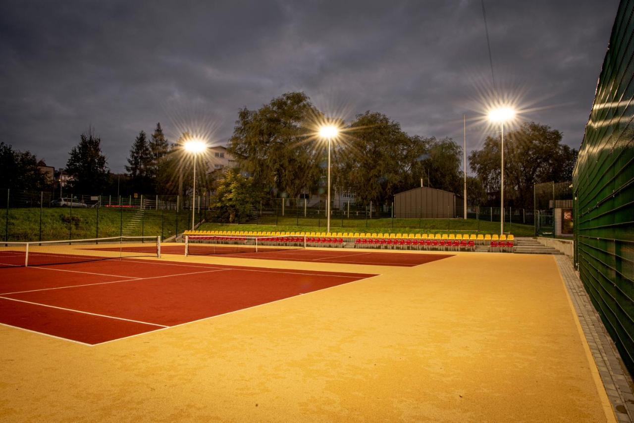Albergue Pawilon Sportowo Turystyczny Kalwarianka Kalwaria Zebrzydowska Exterior foto
