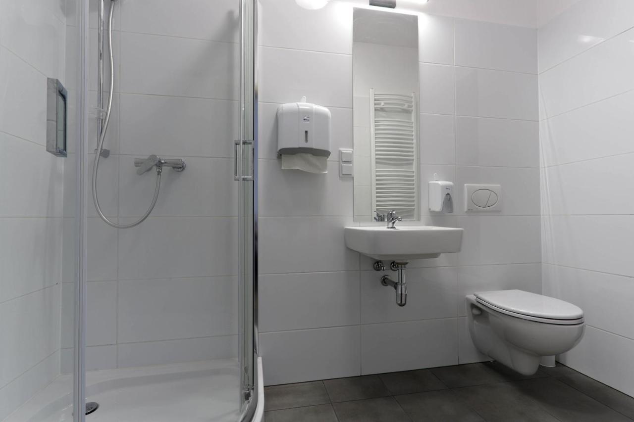 Albergue Pawilon Sportowo Turystyczny Kalwarianka Kalwaria Zebrzydowska Exterior foto