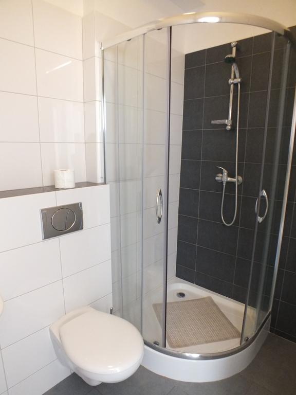 Albergue Pawilon Sportowo Turystyczny Kalwarianka Kalwaria Zebrzydowska Habitación foto